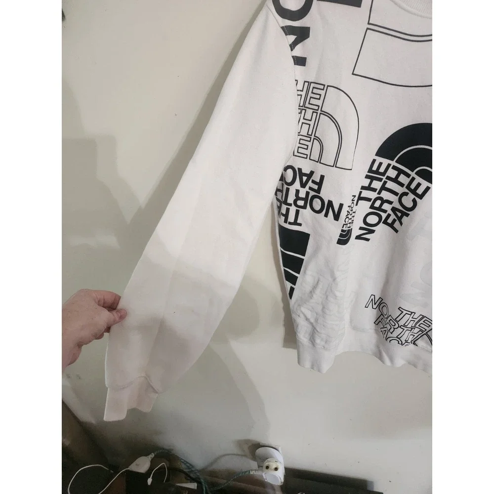 The North Face Graphic Injection Crewneck Large White All Over Logo Sweatshirt